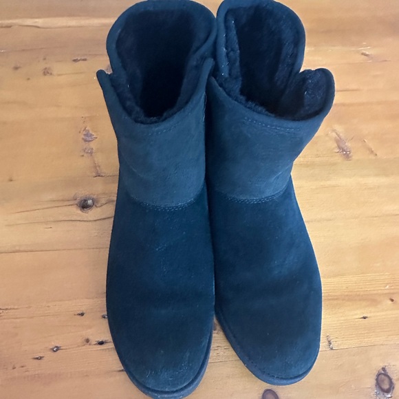 UGG Black Kristin Wedge Suede Boots - Picture 7 of 7